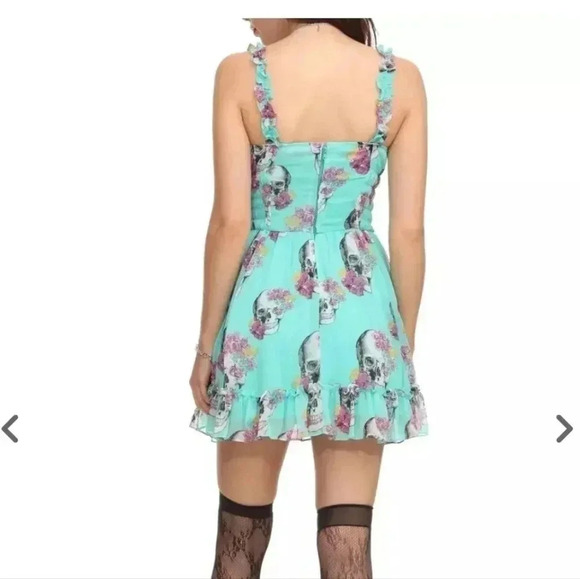 Royal Bones By Tripp Floral Skull Chiffon Dress. Xl - Picture 2 of 2